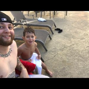 Meet your Posher, Joe